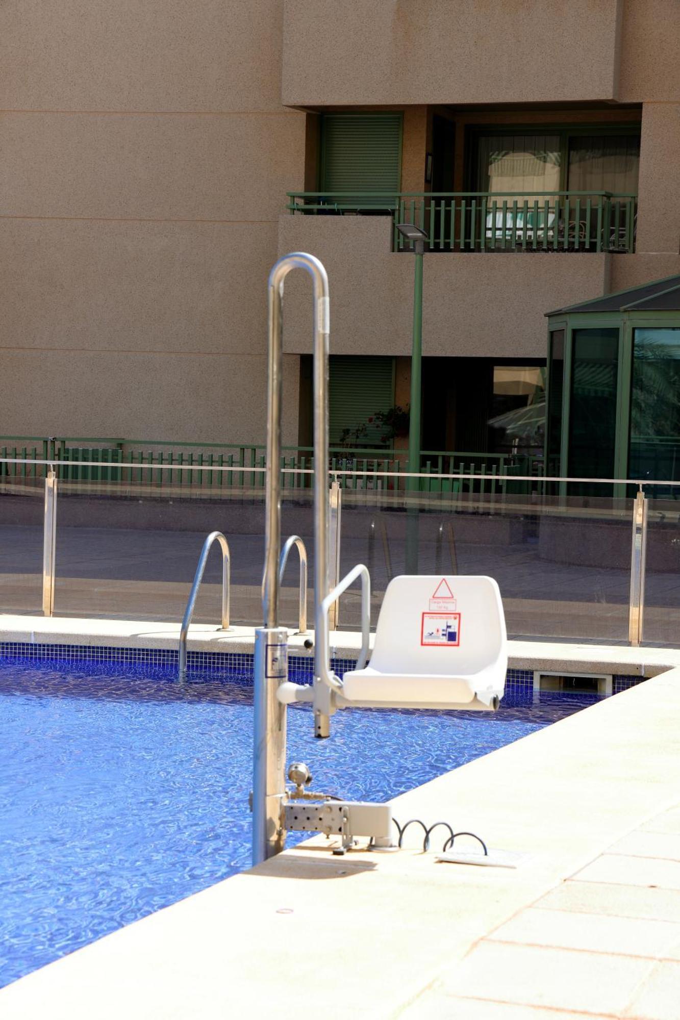 Apartamento Dos Habitaciones Primera Linea De Playa Valensiya Dış mekan fotoğraf